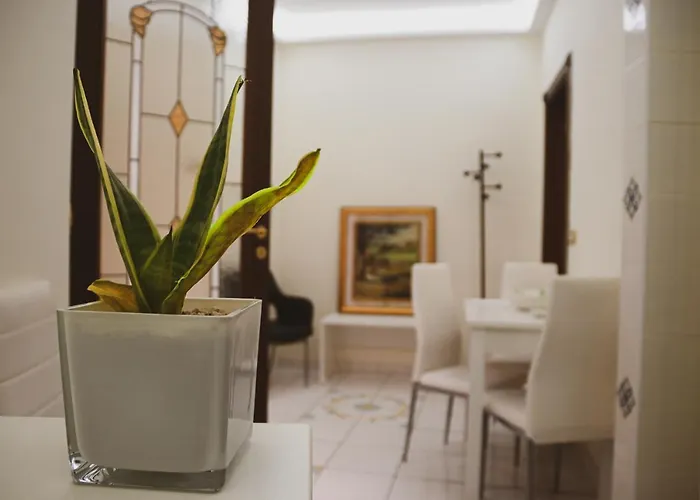 Pagina Storica Di Apartamento Nápoles