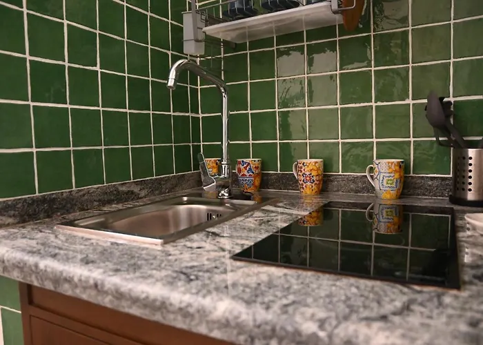 Pagina Storica Di Apartamento Nápoles